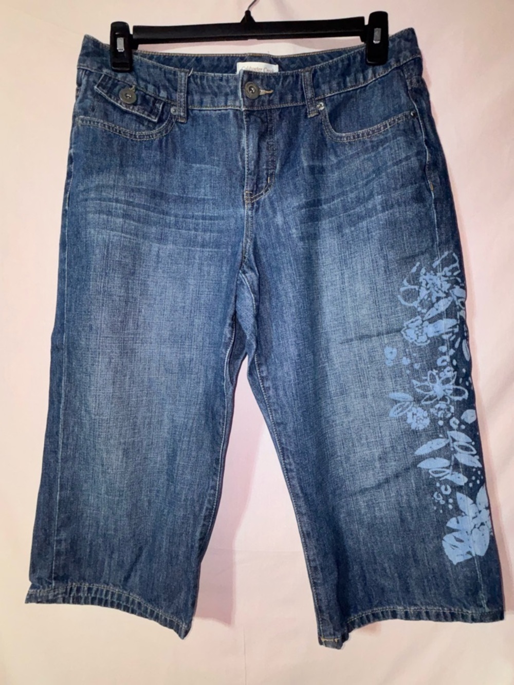 Coldwater Creek Blue Cropped Jeans with Light Blue Floral Side Design